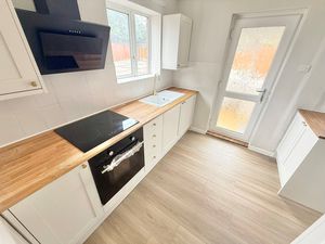 Park Avenue Saughall